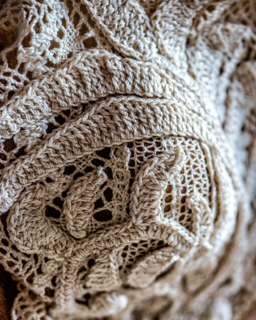 crochet-detail-cybele-wedding-dress-atelier-zolotas